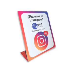 expositor nfc de instagram en formato físico
